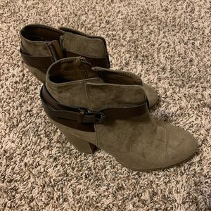 Carlos Santana booties